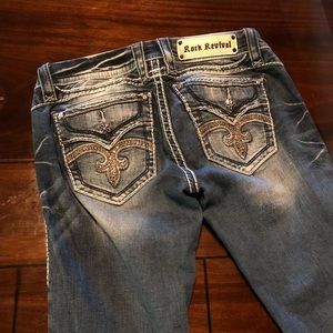 Women’s rock revival size 28 boot